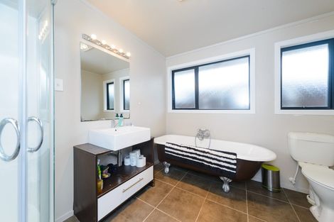 Photo of property in 29 Pencarrow Street, Highbury, Palmerston North, 4412