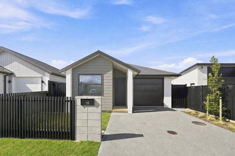 Photo of property in 15 Rockefeller Street, Papamoa, 3118