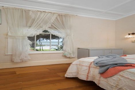 Photo of property in 300 Thames Coast Sh25 Road, Thornton Bay, Thames, 3575