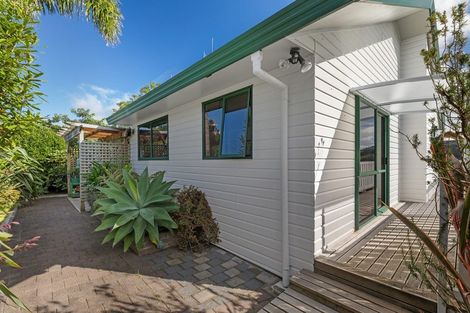 Photo of property in 100 Woodland Road, Tahawai, Katikati, 3170