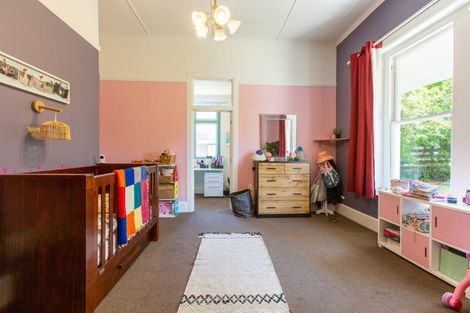 Photo of property in 11 Albert Street, Dannevirke, 4930