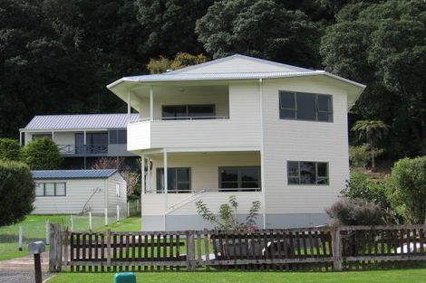 Photo of property in 422 Thames Coast Sh25 Road, Te Puru, Thames, 3575
