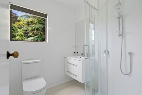 Photo of property in 23 Marchant Place, Westown, New Plymouth, 4310