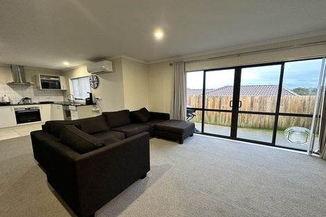 Photo of property in 54 Tiriwa Drive, Massey, Auckland, 0614