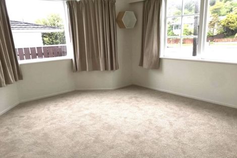 Photo of property in 127 Major Drive, Kelson, Lower Hutt, 5010