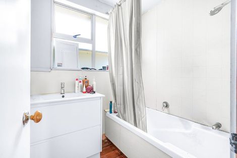 Photo of property in 87 Massey Street, Frankton, Hamilton, 3204