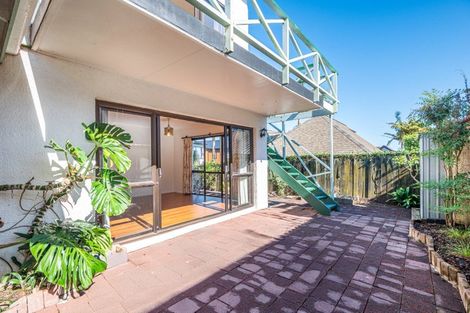 Photo of property in 45a Takutai Avenue, Half Moon Bay, Auckland, 2012