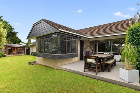 Photo of property in 12 Mclaren Place, Chedworth, Hamilton, 3210