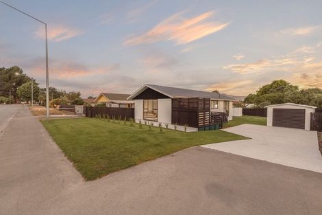 Photo of property in 12 Bromley Road, Bromley, Christchurch, 8062