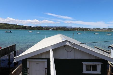 Photo of property in 138 Evans Bay Parade, Roseneath, Wellington, 6021