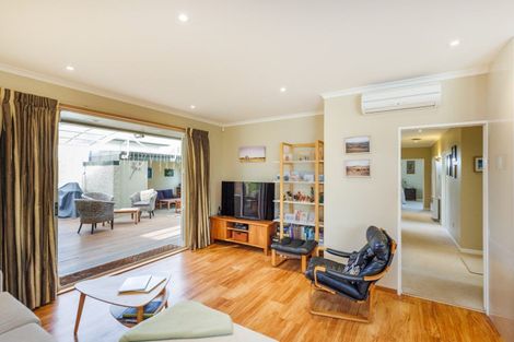 Photo of property in 54 Te Awe Awe Street, Hokowhitu, Palmerston North, 4410