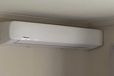 Photo of property in 25 Baltersan Drive, Flat Bush, Auckland, 2016