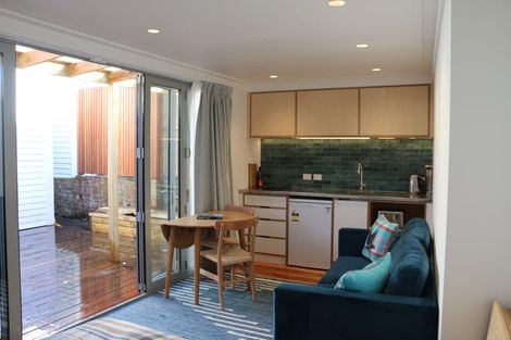 Photo of property in 12 Hall Street, Newtown, Wellington, 6021