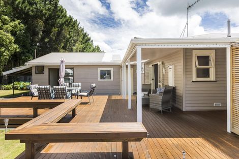 Photo of property in 51 Honore Drive, Linton, Palmerston North, 4472