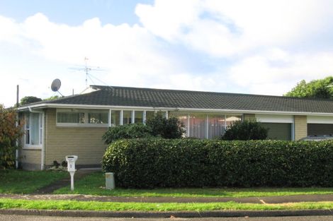 Photo of property in 1 Matipo Street, Waikanae, 5036