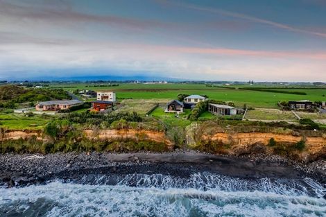 Photo of property in 288 Tai Road, Opunake, 4681