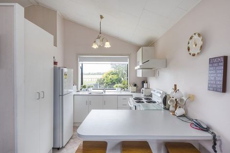 Photo of property in 128 Kelvin Grove Road, Kelvin Grove, Palmerston North, 4414