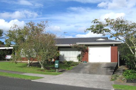 Photo of property in 25 Galsworthy Place, Bucklands Beach, Auckland, 2014