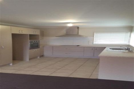 Photo of property in 70a Kayes Road, Pukekohe, 2120