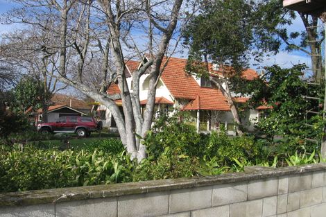 Photo of property in 905 Caroline Road, Mayfair, Hastings, 4122