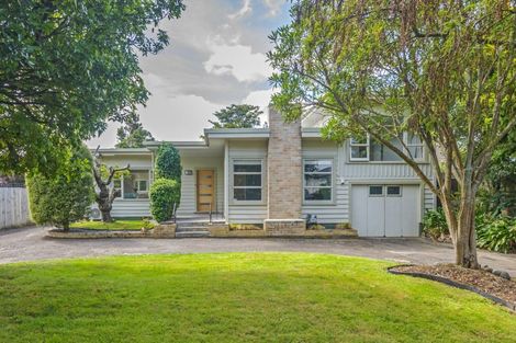 Photo of property in 17 Manawatu Street, Hokowhitu, Palmerston North, 4410