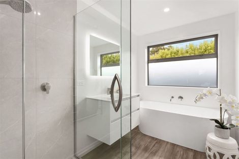 Photo of property in 84 Leistrella Road, Hoon Hay, Christchurch, 8025