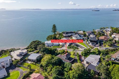 Photo of property in 8 Rangitoto View Road, Cockle Bay, Auckland, 2014