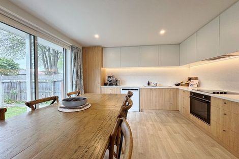 Photo of property in 2/38 Dee Street, St Albans, Christchurch, 8014