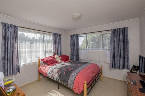 Photo of property in 99 Norfolk Crescent, Otaki Beach, Otaki, 5512