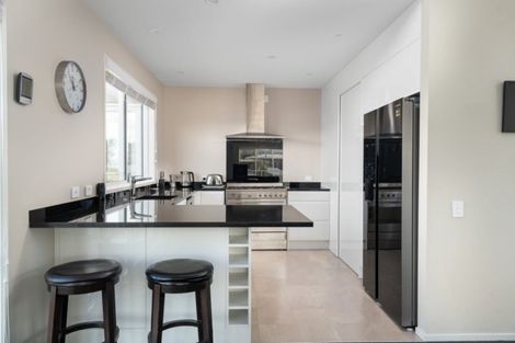 Photo of property in 3b Isobel Street, Acacia Bay, Taupo, 3330