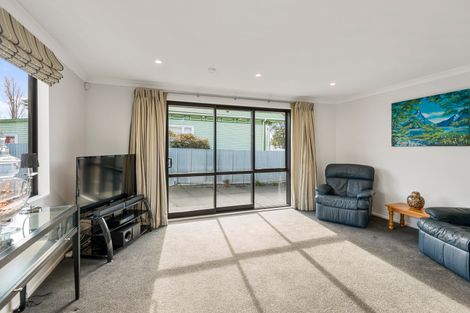 Photo of property in 2/91 Antigua Street, Addington, Christchurch, 8024
