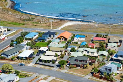 Photo of property in 37b Kotare Place, South Bay, Kaikoura, 7300