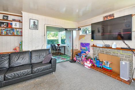 Photo of property in 74 Terry Street, Blockhouse Bay, Auckland, 0600