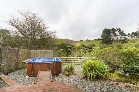 Photo of property in 274 Turitea Road, Turitea, Palmerston North, 4472