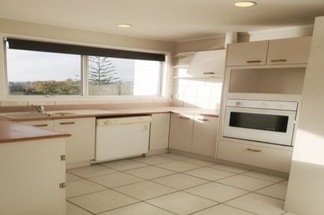 Photo of property in 66 Alexander Street, Cockle Bay, Auckland, 2014