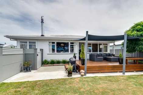 Photo of property in 152 Auckland Road, Greenmeadows, Napier, 4112