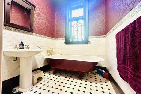 Photo of property in 18 Stour Street, Oamaru, 9400