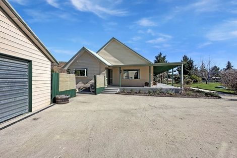 Photo of property in 20 Ahuriri Drive, Omarama, 9412