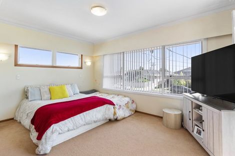 Photo of property in 17 Miles Avenue, Papatoetoe, Auckland, 2025