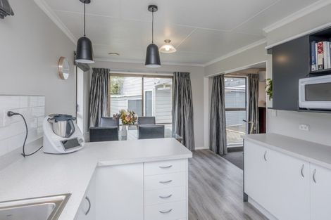 Photo of property in 14 Matipo Street, Levin, 5510