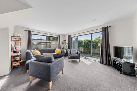 Photo of property in 14e Maple Crescent, Whalers Gate, New Plymouth, 4310