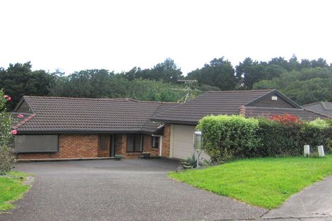 Photo of property in 45 Ewhurst Place, Goodwood Heights, Auckland, 2105
