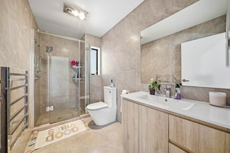 Photo of property in 118c Mount Smart Road, Onehunga, Auckland, 1061