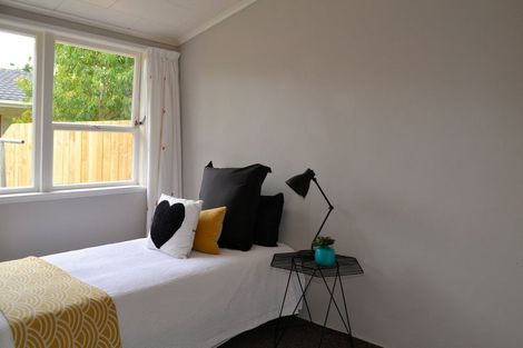 Photo of property in 2/29 Browns Avenue, Pakuranga, Auckland, 2010