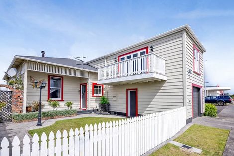 Photo of property in 54 Disraeli Street, Hawera, 4610
