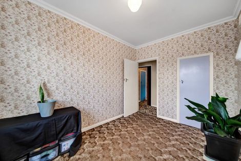 Photo of property in 205 South Road, Spotswood, New Plymouth, 4310