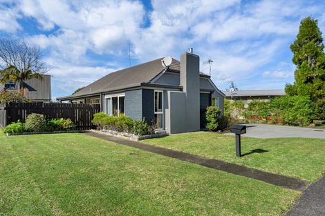 Photo of property in 12 Knox Place, Greerton, Tauranga, 3112