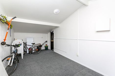 Photo of property in 1/41 Fulford Street, New Plymouth, 4310