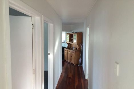 Photo of property in 25 Matama Road, Glen Eden, Auckland, 0602