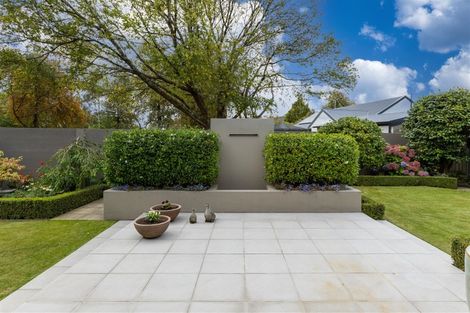 Photo of property in 10 Willowbrook Place, Fendalton, Christchurch, 8052